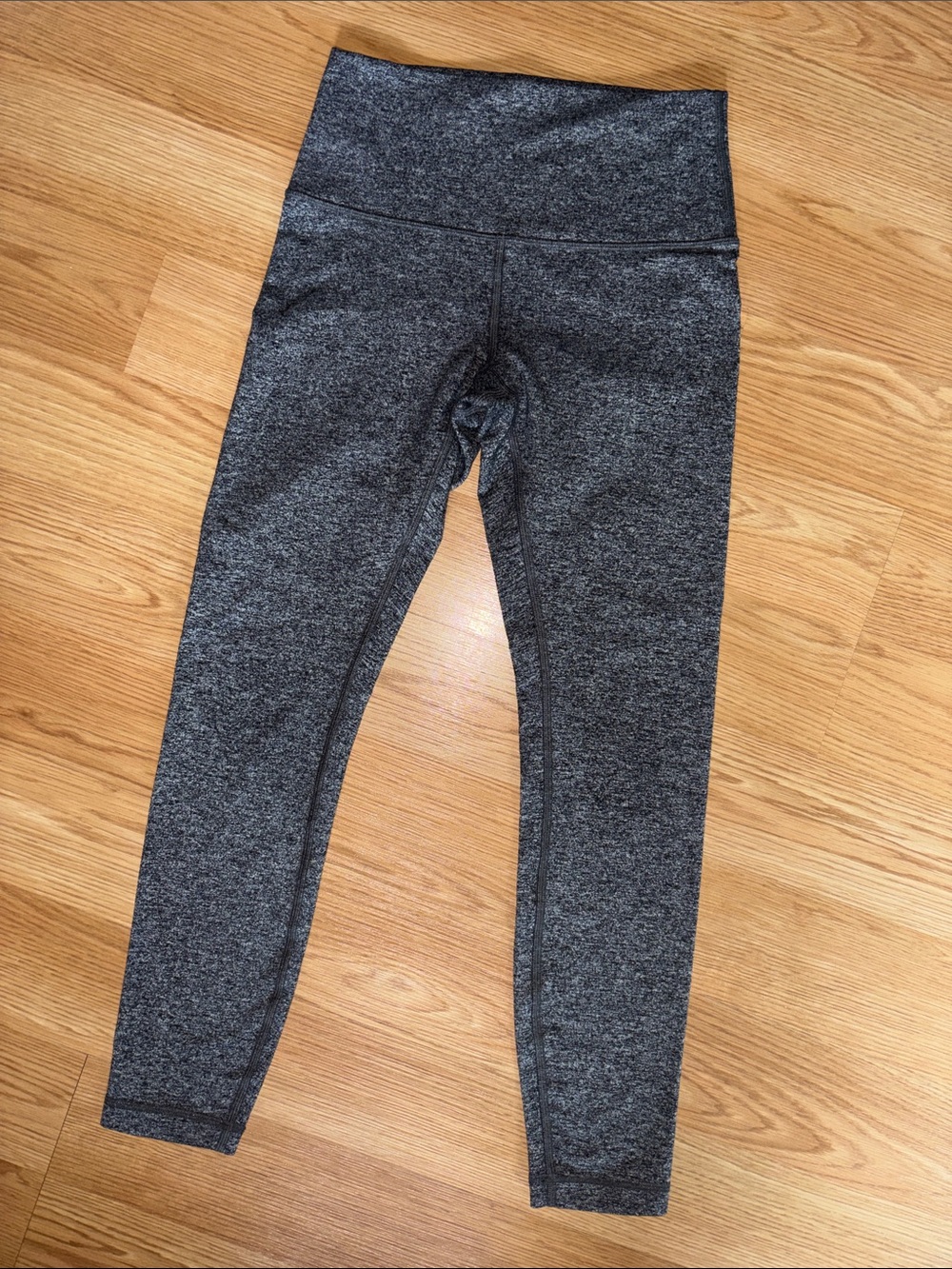 LULULEMON LEGGINGS - Picture 3 of 6